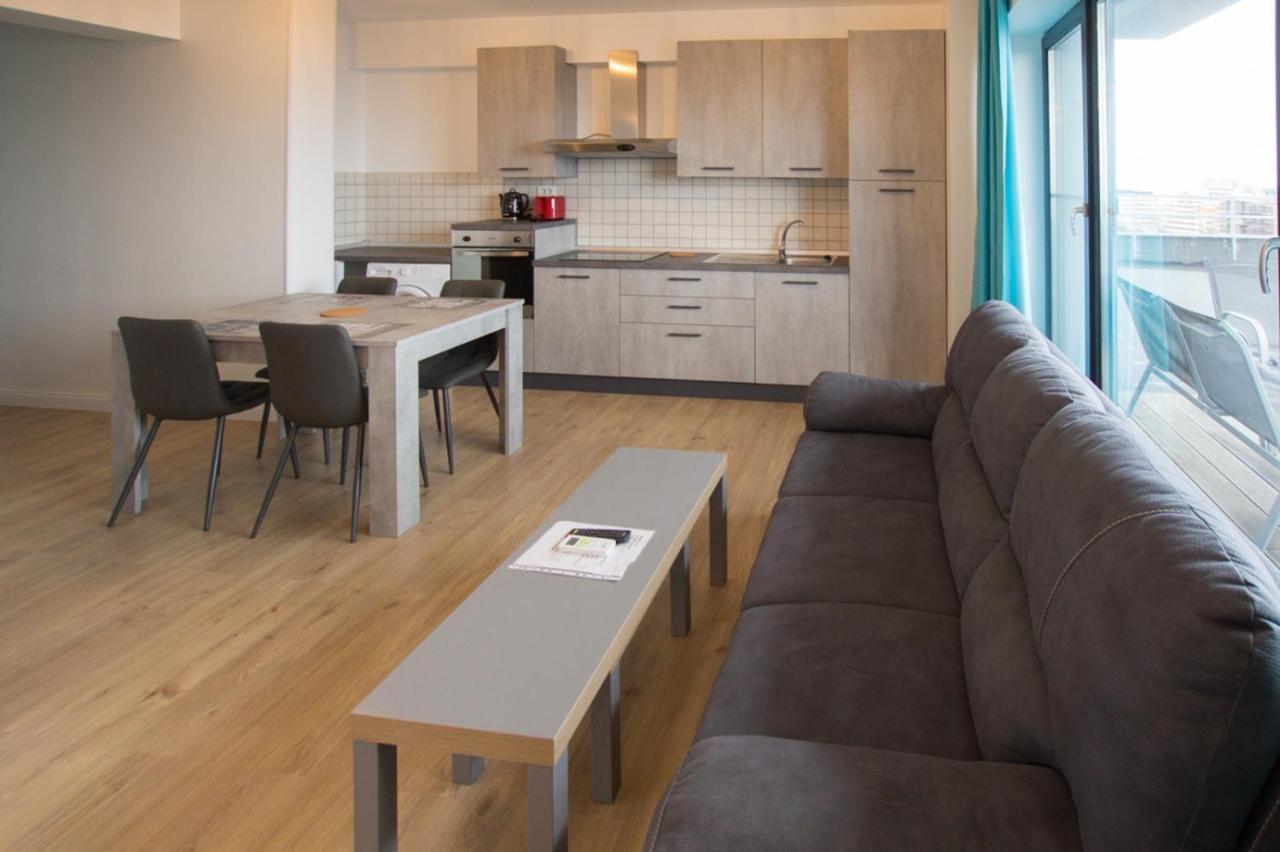 Lake Boutique Apartments & Rooms Mamaia Exteriör bild