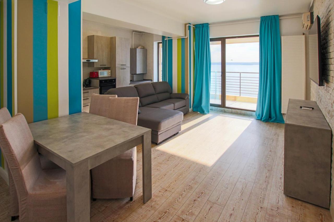 Lake Boutique Apartments & Rooms Mamaia Exteriör bild