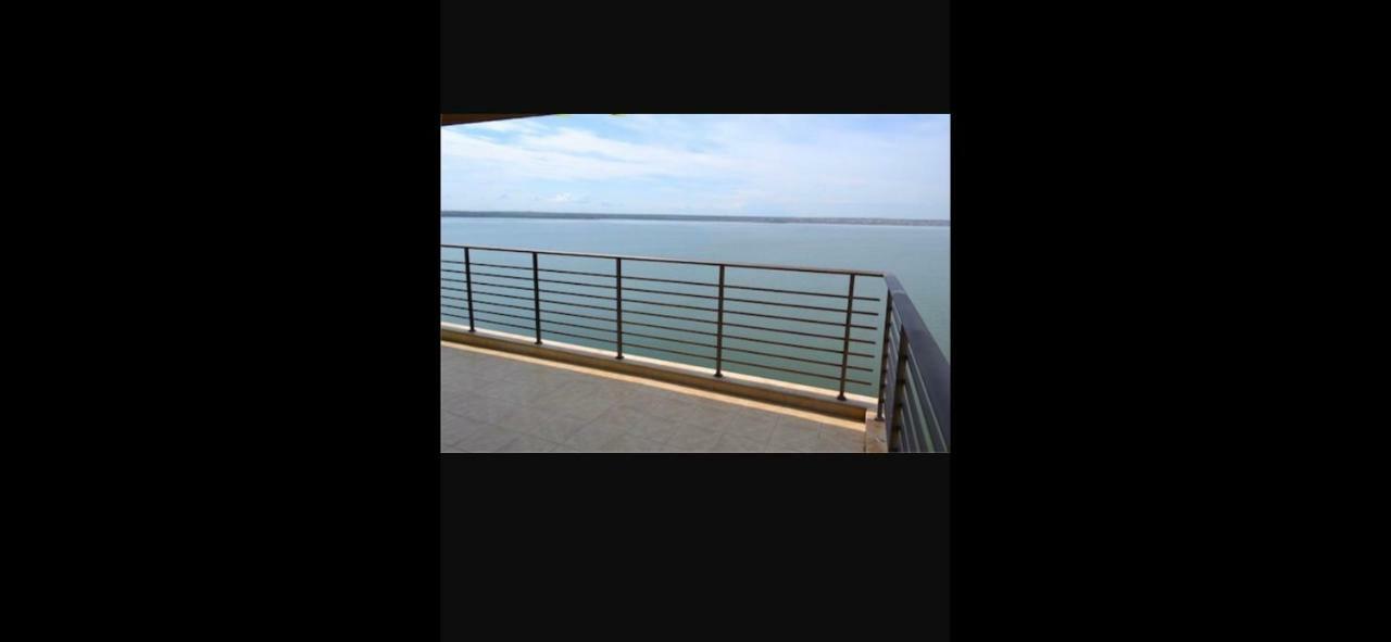 Lake Boutique Apartments & Rooms Mamaia Exteriör bild
