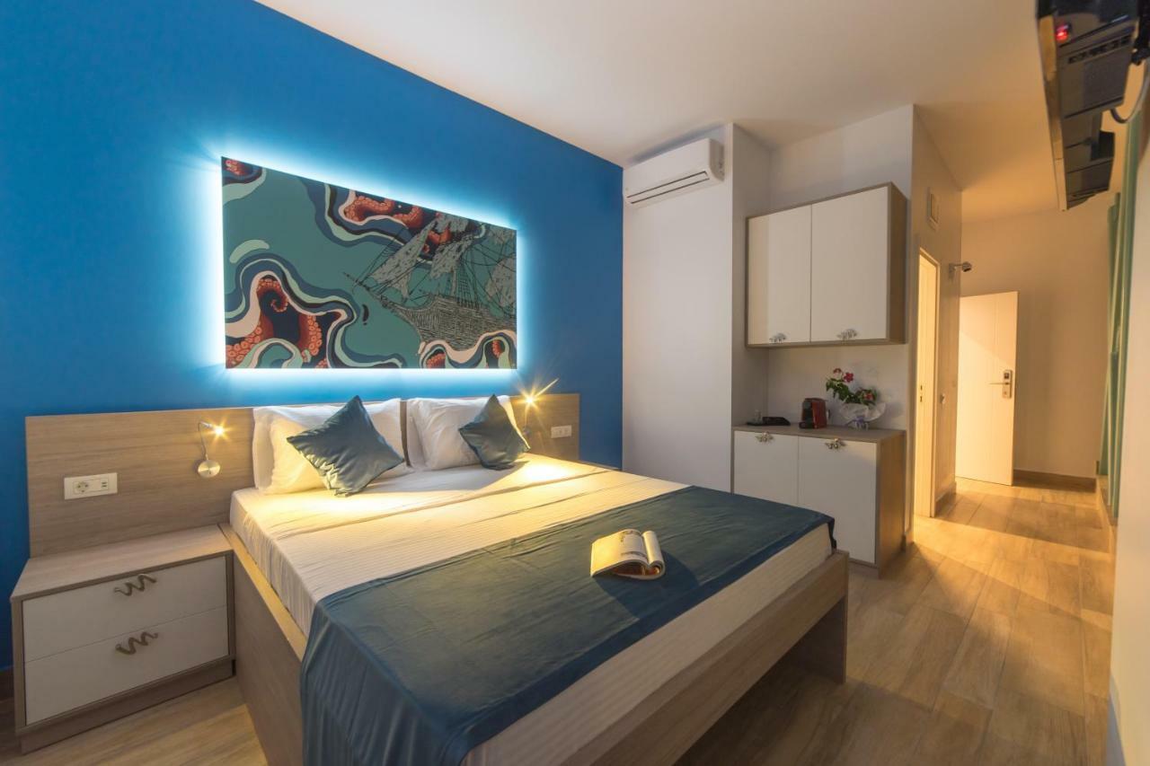 Lake Boutique Apartments & Rooms Mamaia Exteriör bild